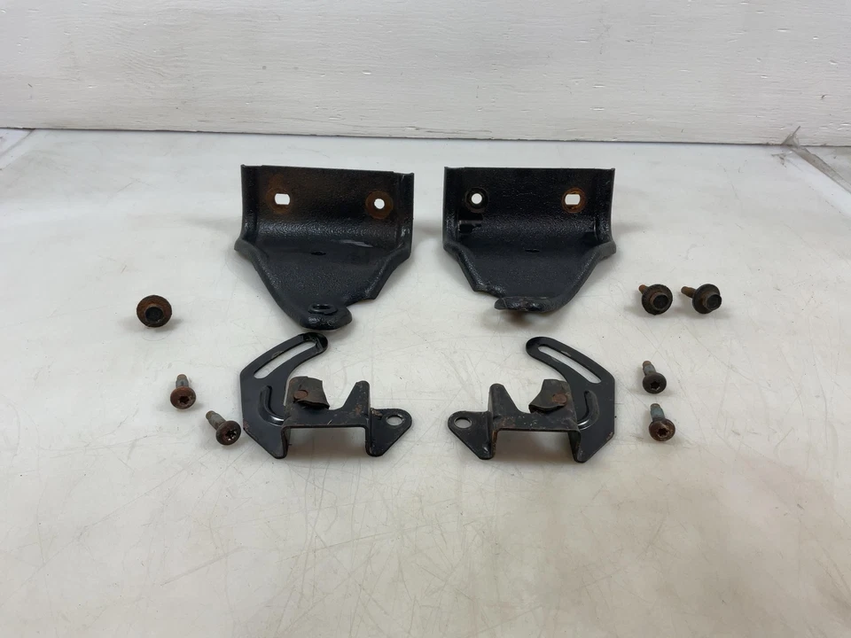 Soportes de montaje de asiento trasero Jeep TJ Wrangler 1997 1998 1999 2000 2001 2002 47551 Foto 2 de 4