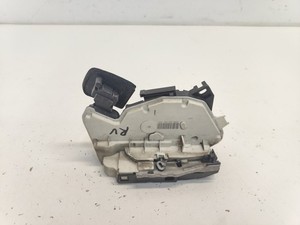 TÜRSCHLOSS STANGEN RECHTS VORNE Volkswagen Polo V (6R) 2010 5K1837016C