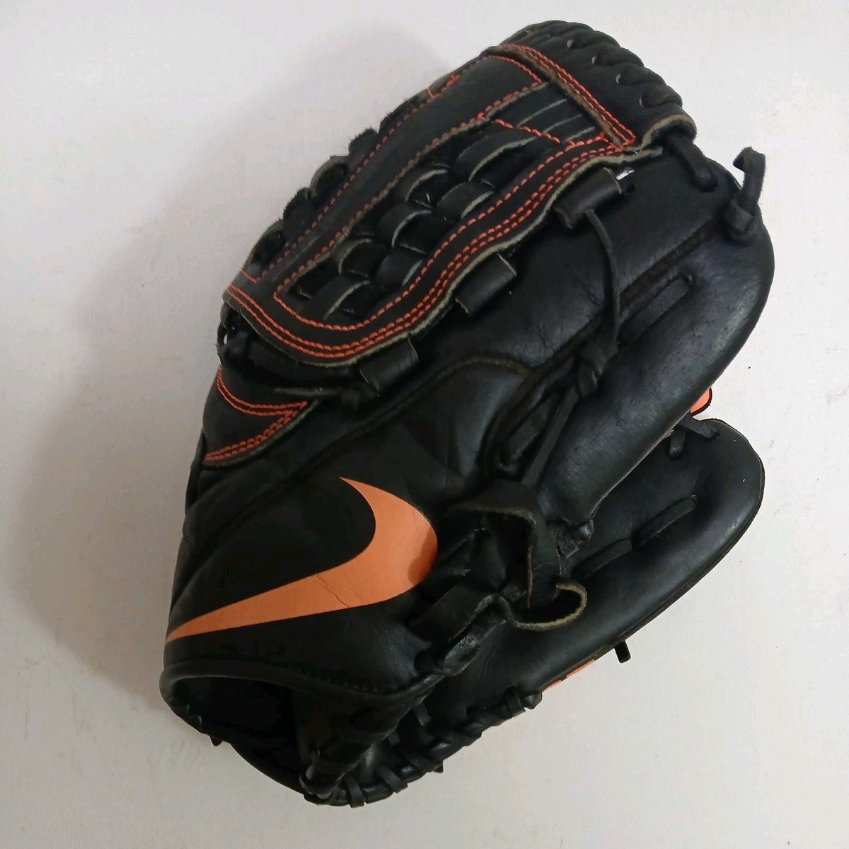 Nike MVP Edge Prospect Youth Black/Pink 11.50