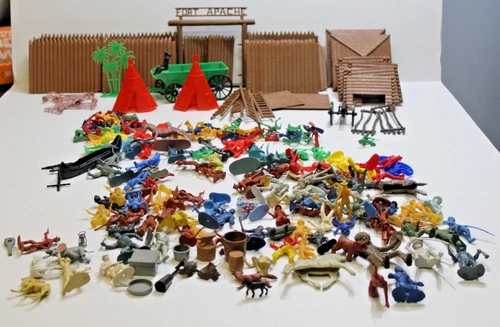 Vintage MARX Fort Apache Lot MPC Soldiers Indians Ideal  Junkyard Toy Lot