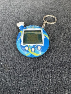 2004 Tamagotchi Connection V4.5 RARE Blue Ribbon, Swirls, Star