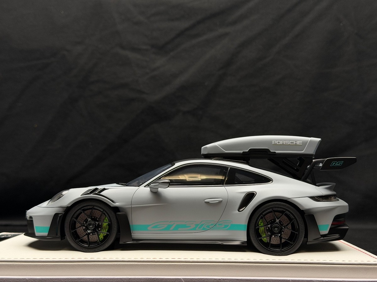 Porsche 911 GT3 RS w/ Roof Rack (Matte Gray/ Blue) [IVY Model] 1