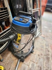Wet and Dry Vacuum