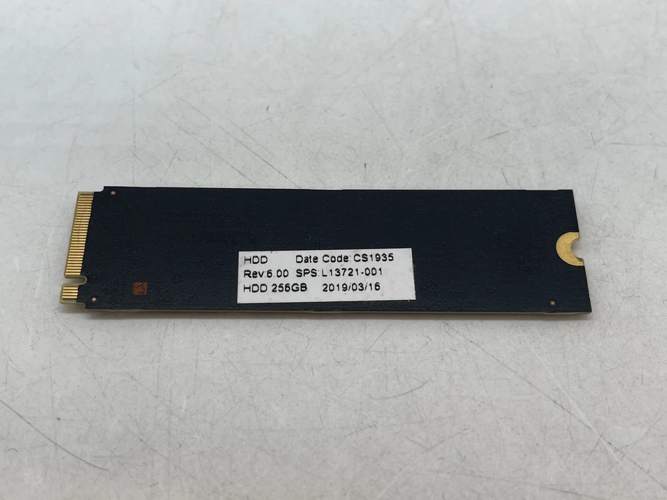 Western Digital PC SN720 256GB M.2 NVMe Internal SSD GRADE A FREE S/H - Image 3 of 4