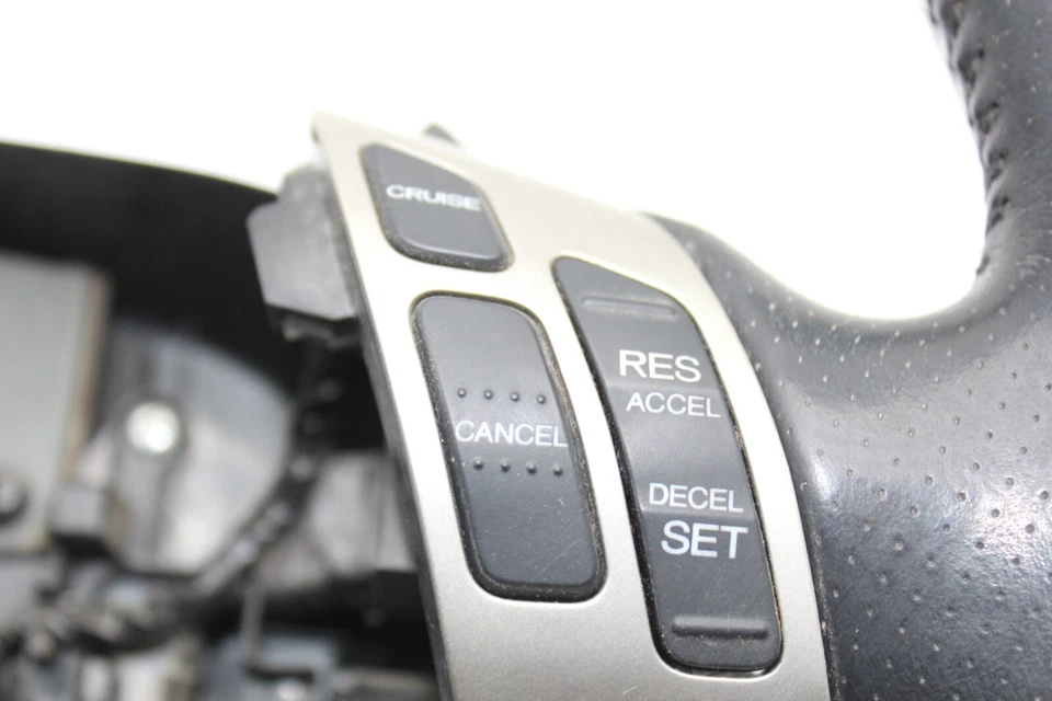 04-08 Volante ACURA TSX F2554 Foto 4 de 4