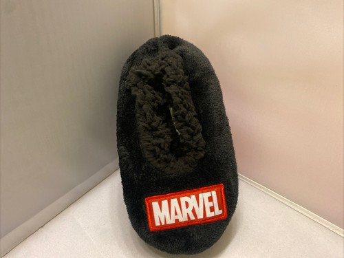 Boys Slipper Socks Marvel Black Fuzzy Babba Kids Size New - Picture 5 of 12
