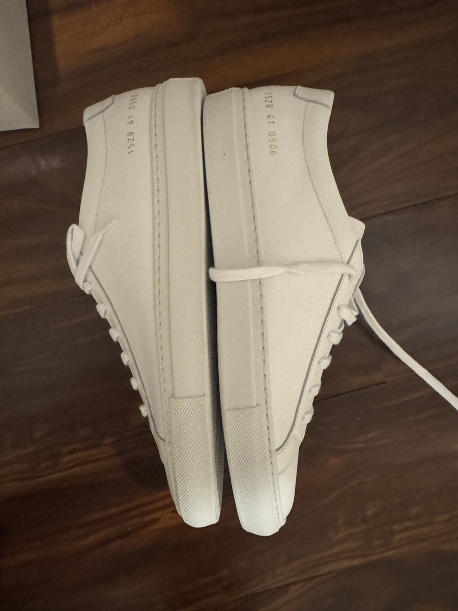 Common Projects Original Achilles Sneaker for Men - Size 8 Common Projects Original Achilles Sneaker for Men - Size 8