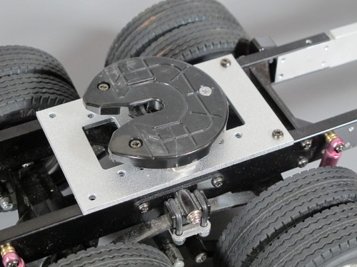 Aluminum Fifth Wheel Adjustable Mount Plate Tamiya 1/14 King Grand Knight Hauler - Picture 6 of 7