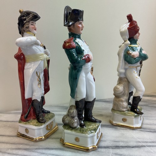 3 Vintage Capodimonte Italy Porcelain Napoleon Era Soldiers Figurines Napoleonic - Picture 3 of 10