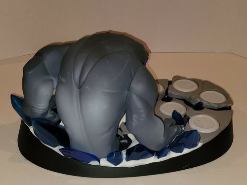 Disney Infinity 2.0 Collectors MARVEL FROST GIANT BEAST Base Display Stand - Picture 7 of 10