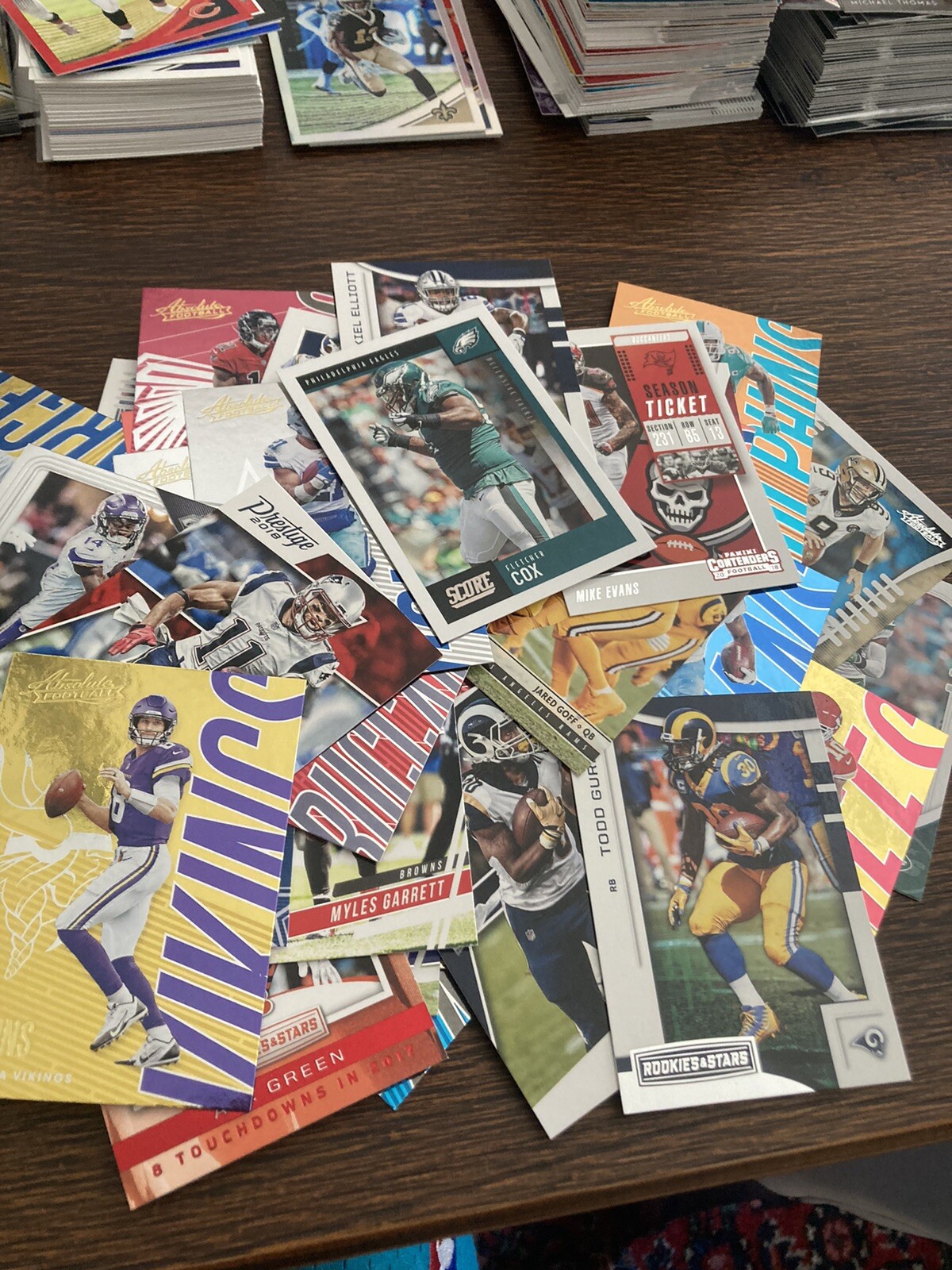 HUGE NFL lot! (~900 Cards) HOF, Stars Parallels Inserts #d Auto, RCs Pic RARE view 13