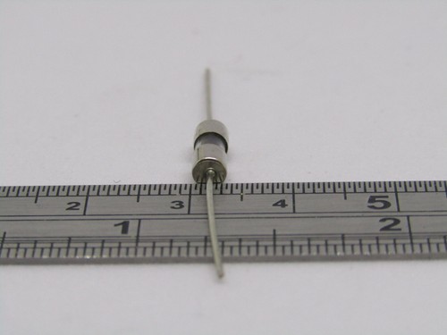 Fußblei GLAS Sicherung 2A langsam & F2A schnelles Blasen T2AL250V T2000mA 3x10 mm Axialverstärker - Bild 2 von 21
