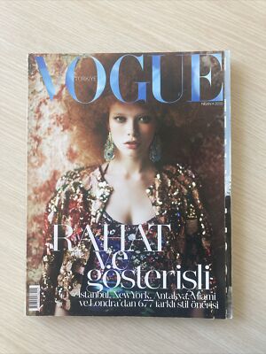 女性情報誌 Vogue Turkey Magazine February 2022 Vogue Turkey January 2025 Cover Story Editorial