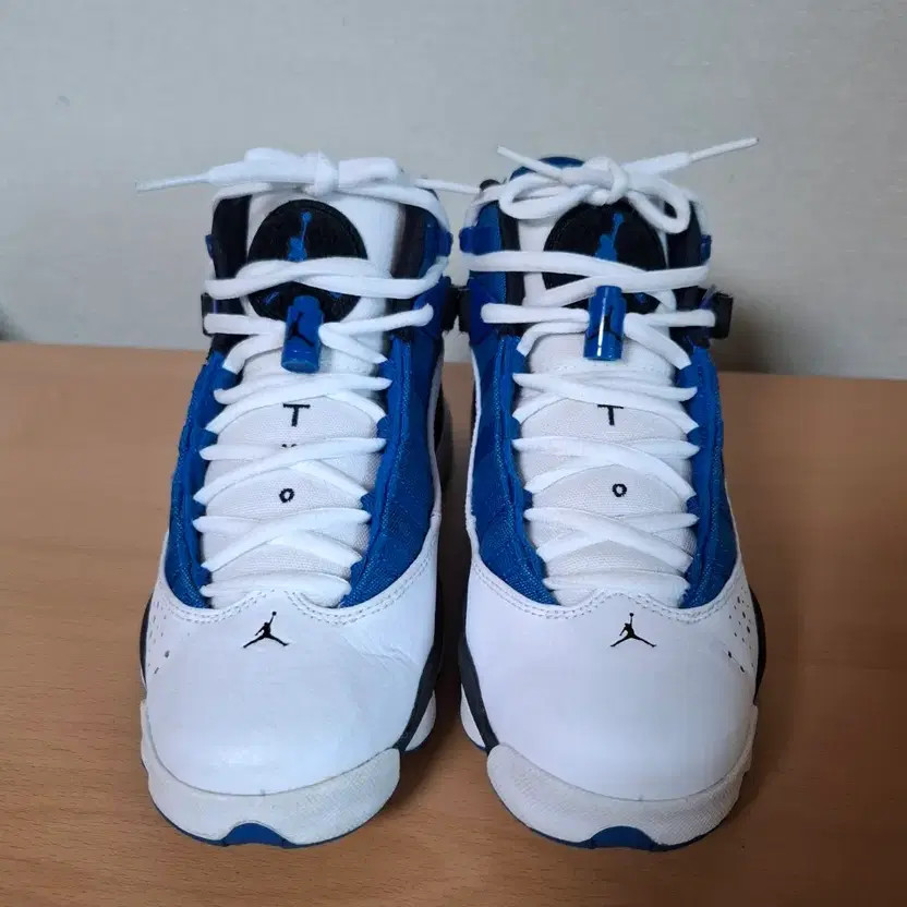 Nike Air Jordan 6 Lennox Sneakers - 240 Size, Lightly Used thumbnail 6