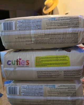 Cuties Complete Care Baby Diaper, Size 7 - 20 Count (3 Packs-60 Count)