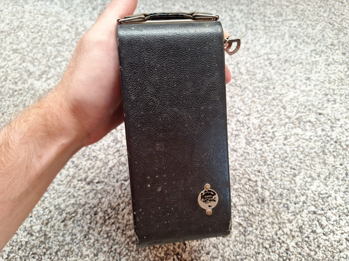 Kodak Brownie Pliant Six-16 N°1 Kodal avec 1 étui Medium format camera