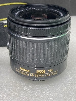 Nikon D5600 DSLR Camera with 18-55mm VR Lens Kit complete with box