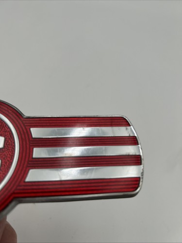 Kenworth Logo Hood Emblem Paccar L53-1014-100 Rev One Stud Partially Broke - Picture 7 of 10