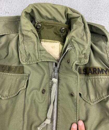 Vintage US ARMY Jacket Cold Weather Field Military Coat Medium Liner Patch Name - Picture 3 of 24