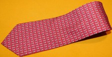 VINEYARD VINES RED/BLUE/PINK GOLF PLAYER MOTIF TIE - NECK TIES - DESIGNER TIES.