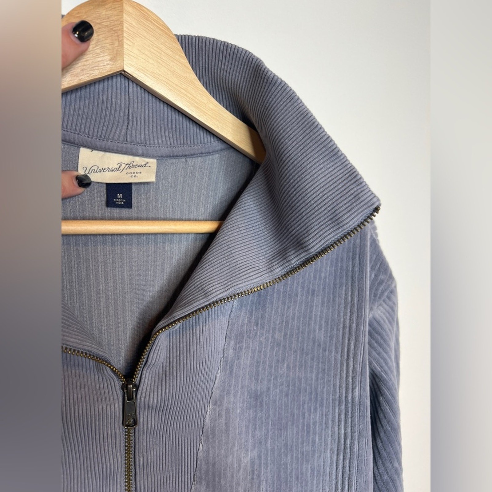 Universal Thread Velour Ribbed Half Zip Pullover … - image 4