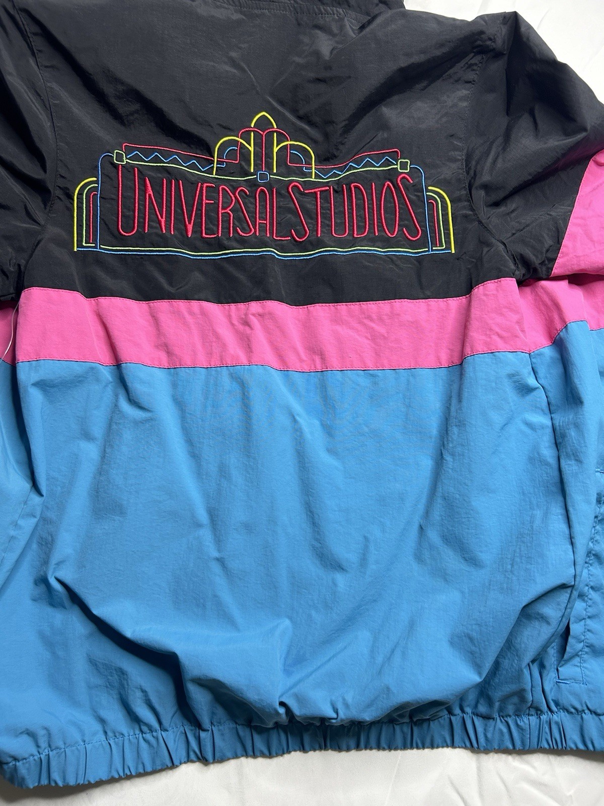 universal studios jacket size small - image 6