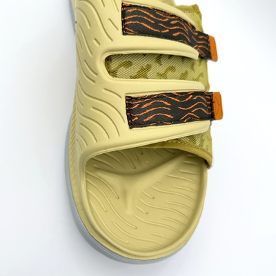 Hoka One One Ora Luxe Recovery Slide Sandals Men display picture 1
