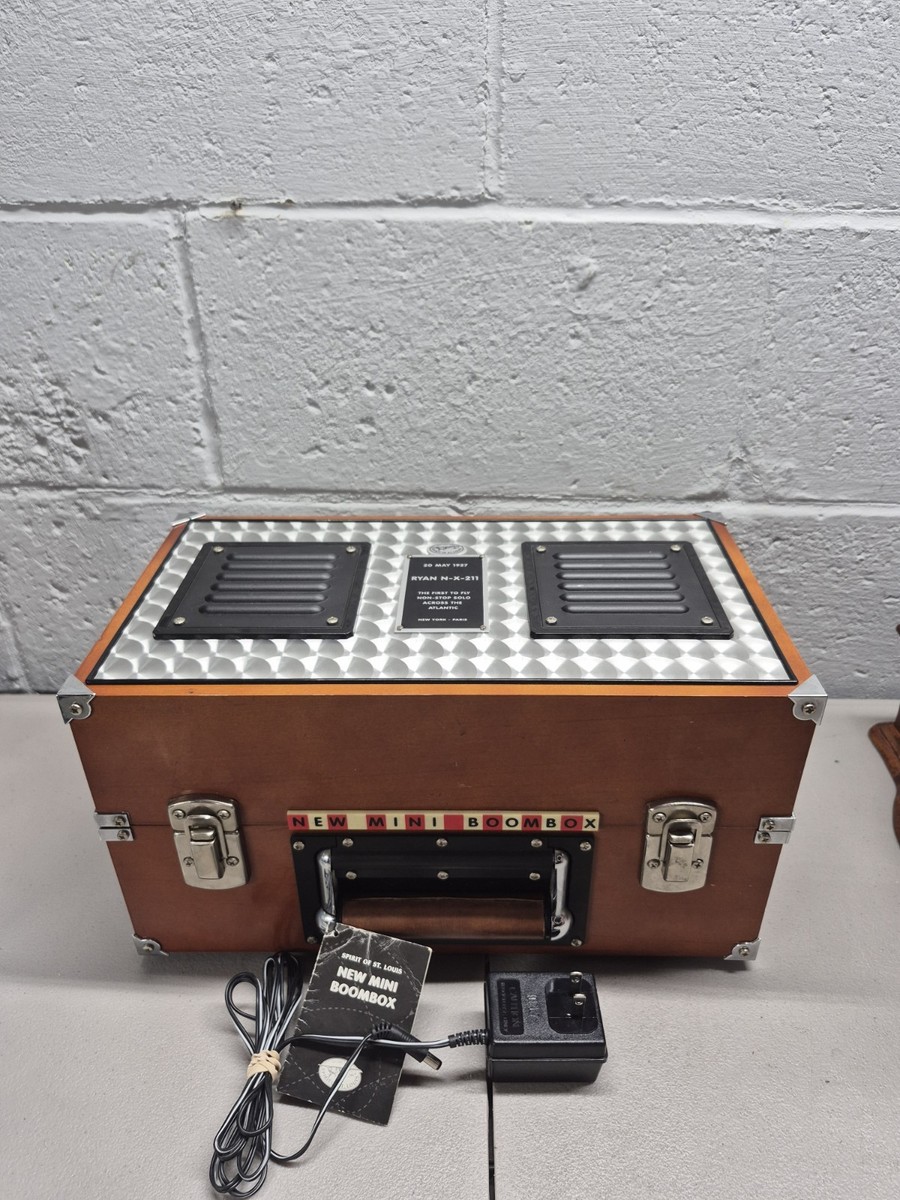 【未使用】neighborhood MINI BOOMBOX 希少 潮牌NEIGHBORHOOD®︎的新品MINI BOOMBOX，竟然是一台復古卡帶機，而且