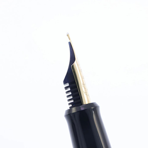 Rare 1994 Fountain Pen 14K Nib Medium Resin – For Parts / Repair – Japan - Picture 5 of 9