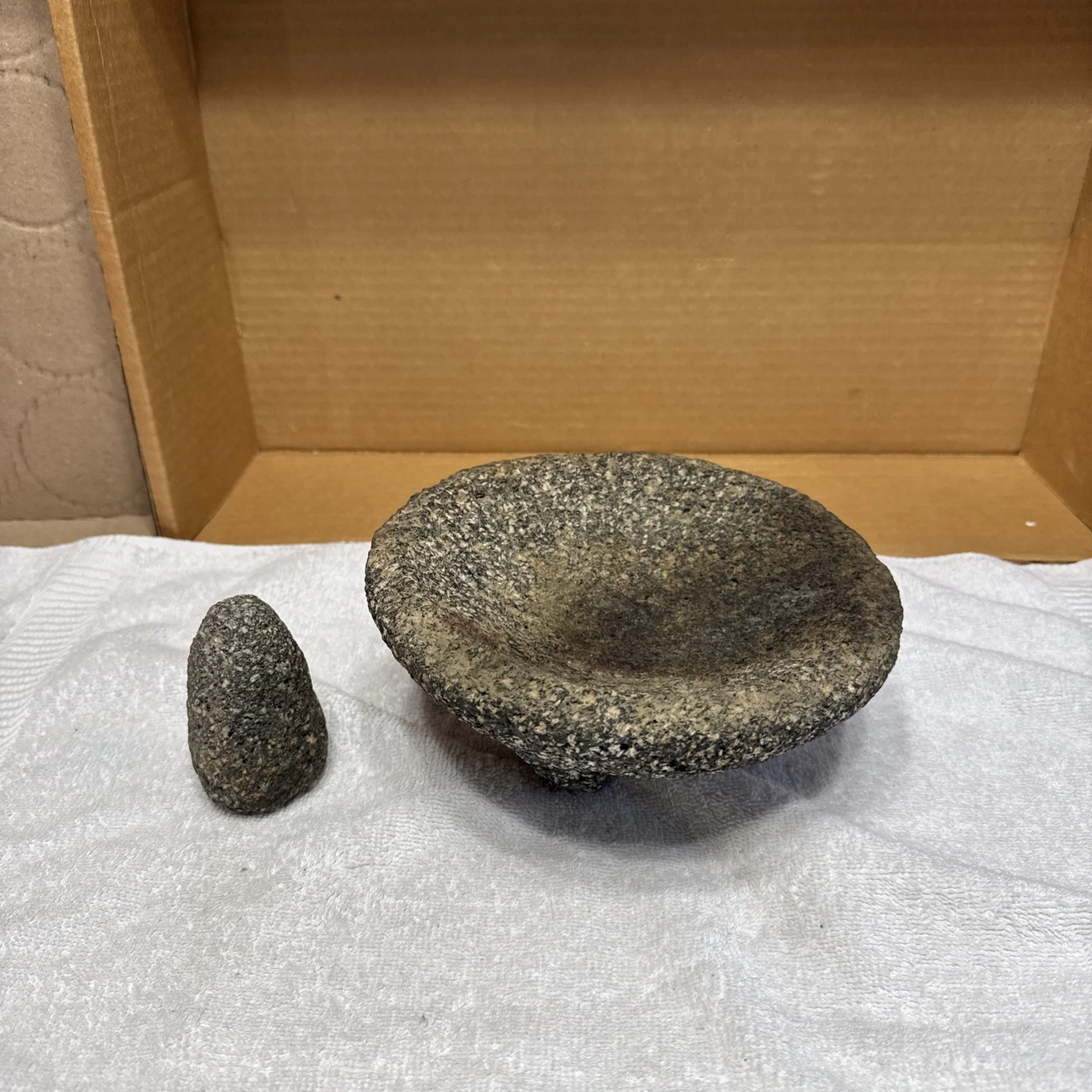 VTG 7 1/2 " Authentic Mexican Lava Volcanic Stone Molcajete Mortar And Pestle