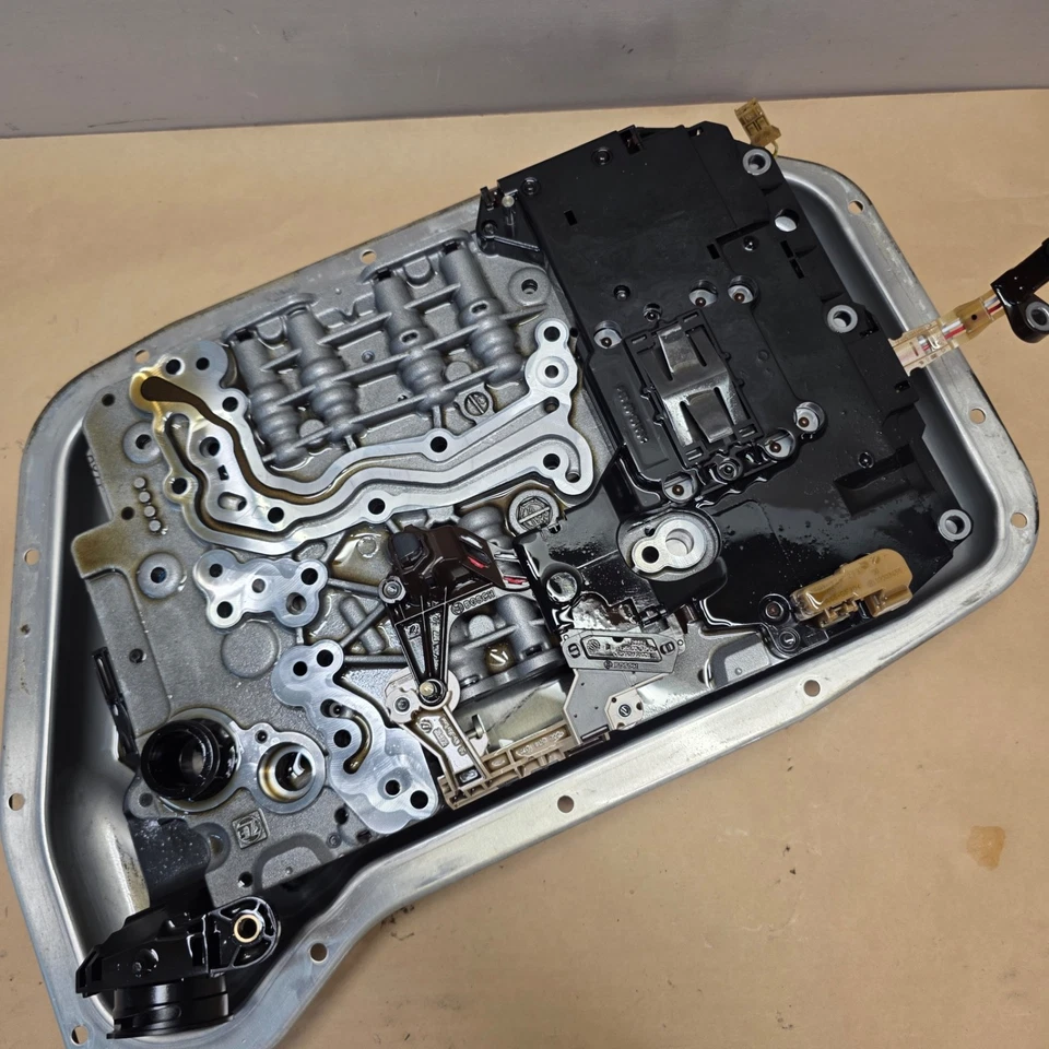 AUDI Q5 8R 3.0T MQY 2013-17 cuerpo de válvula de transmisión mecatrónica 8hp55 OEM Foto 2 de 4