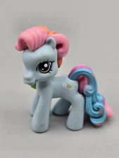 Hasbro 2006 My Little Pony MLP Rainbow Dash 2” Figure Ponyville
