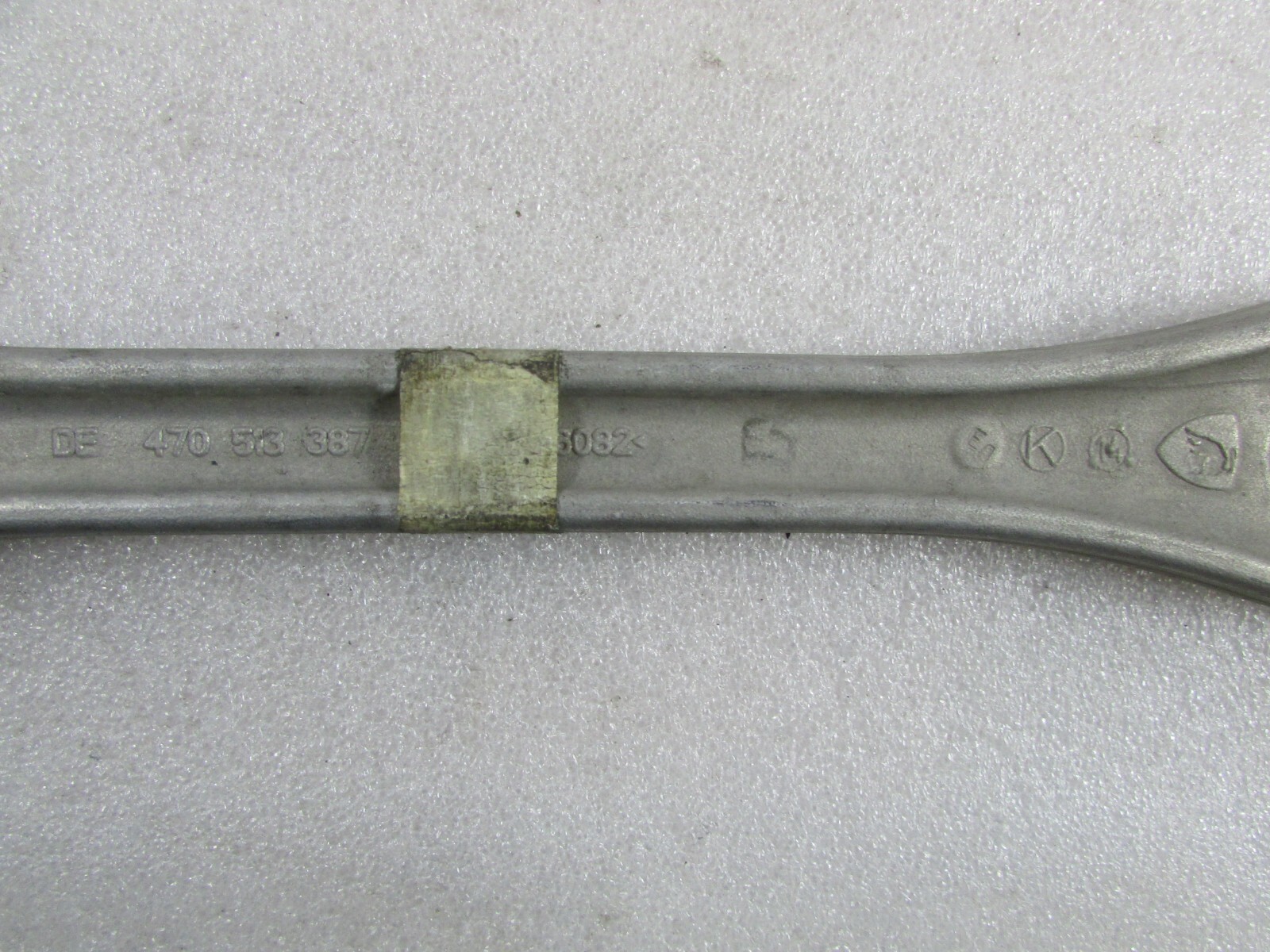 Lamborghini Aventador, Shock Absorber Push Arm, Used, P/N 470513387B