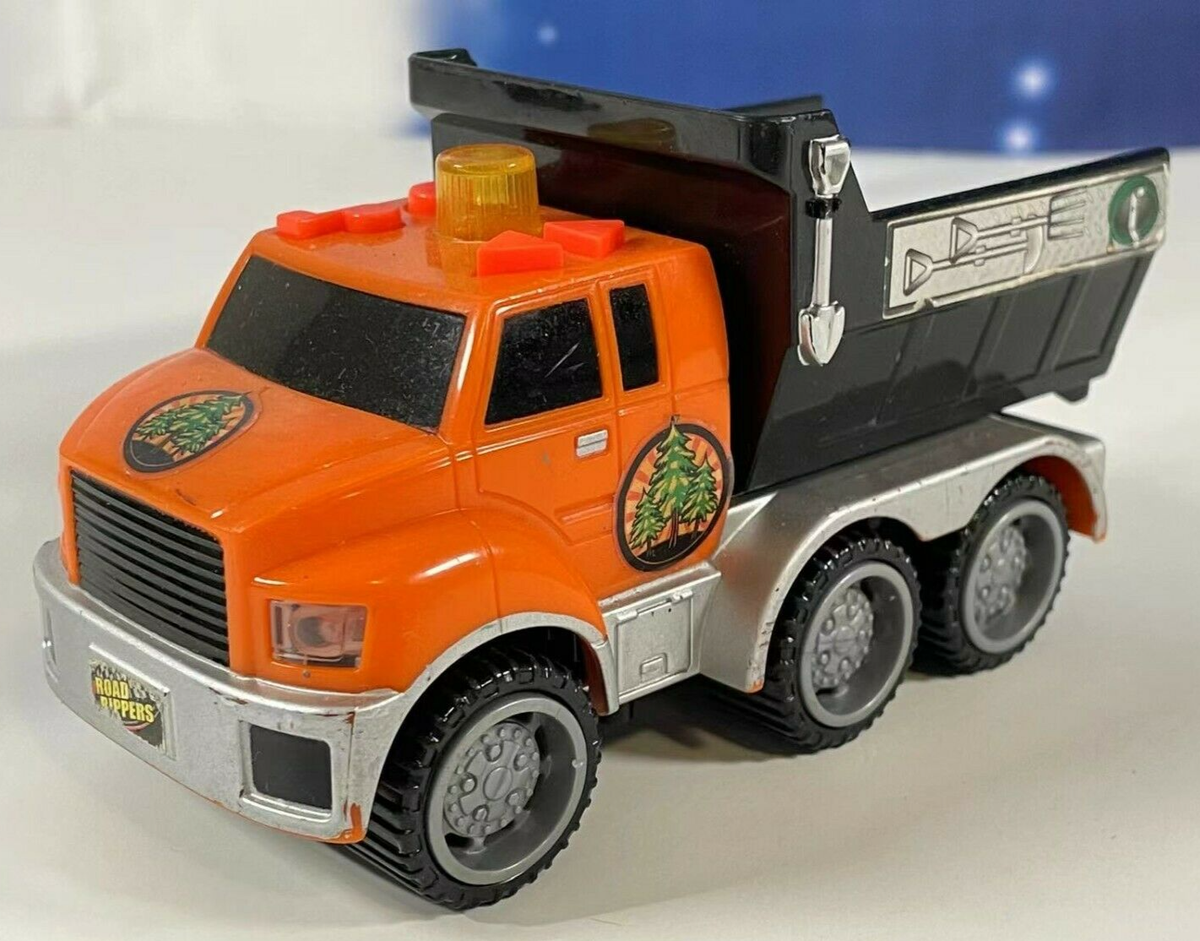 ToyState Mini City Service Vehicles5点セット ToyState Mini City Service Vehicles5点セットの通販 by タツニ
