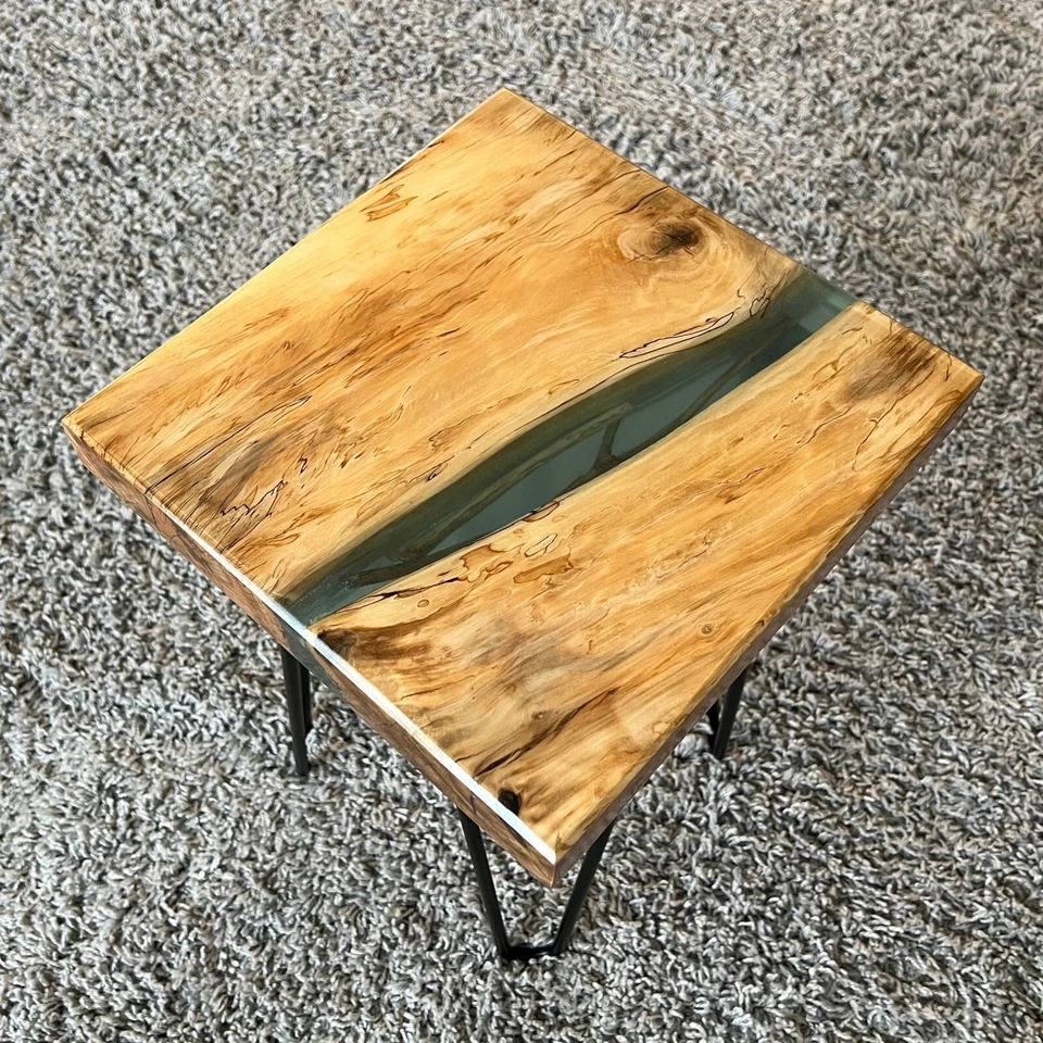 2张环氧树脂活边桌/边桌/环氧河/天然边边边桌 — 第 4/4 张图片