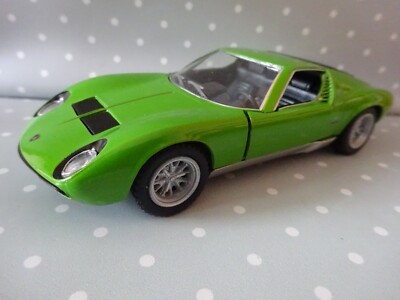 Lamborghini Miura P400 SV grün Modelauto Sportwagen ca.12,5cm  1:34 Rückzugmotor