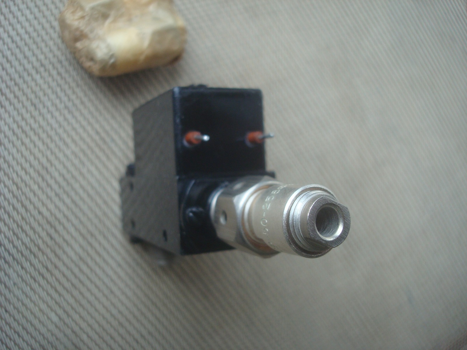 50 Ohm SPDT Coaxial Antenna Relay + 3 Connector 1kWt 1296MHz REW16