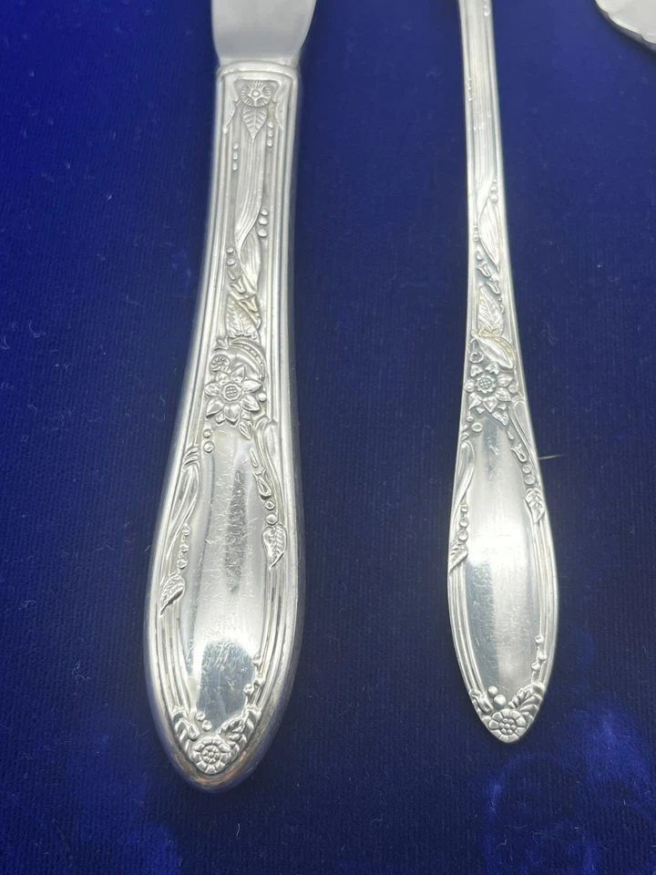 Vintage Oneida Virginian Sterling Silver 4 piece Place Setting 1942 No Mono - Image 3 of 4