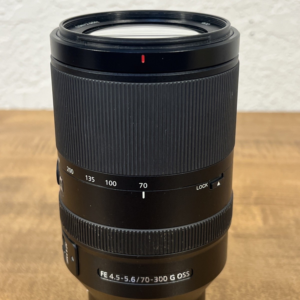 Sony FE 70-300mm f/4.5-5.6 G OSS Telephoto Zoom Lens SEL70300G | eBay