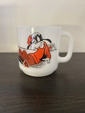 Vintage Walt Disney Goofy Milk Glass Mug Cup ...