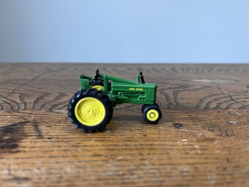 John Deere Ertl Traktor Modell Nr. 161 8 SR00