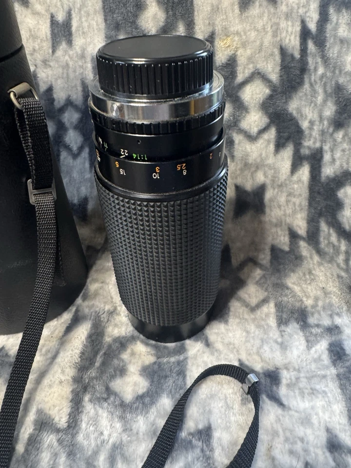 Sears f=60-300mm 1:4.0-5.6 Macro Zoom Multi Coated Camera Lens Model 202 - Image 4 of 4