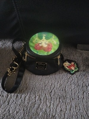 Loungefly Disney Hocus Pocus Kesseltasche