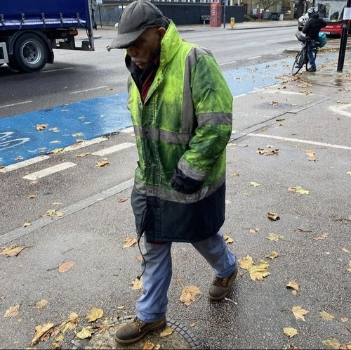 Vetements F/W19 Hi-Vis Anarchy Reflective Parka image 24