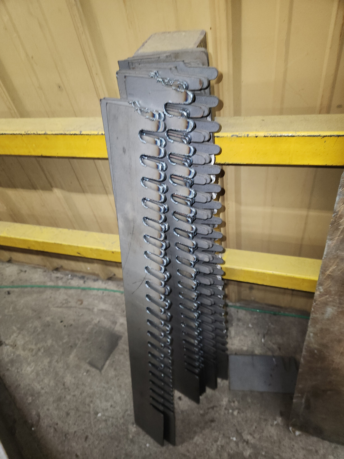 Multicam 3000 Plasma table with Hypertherm HPR30 hi definition power