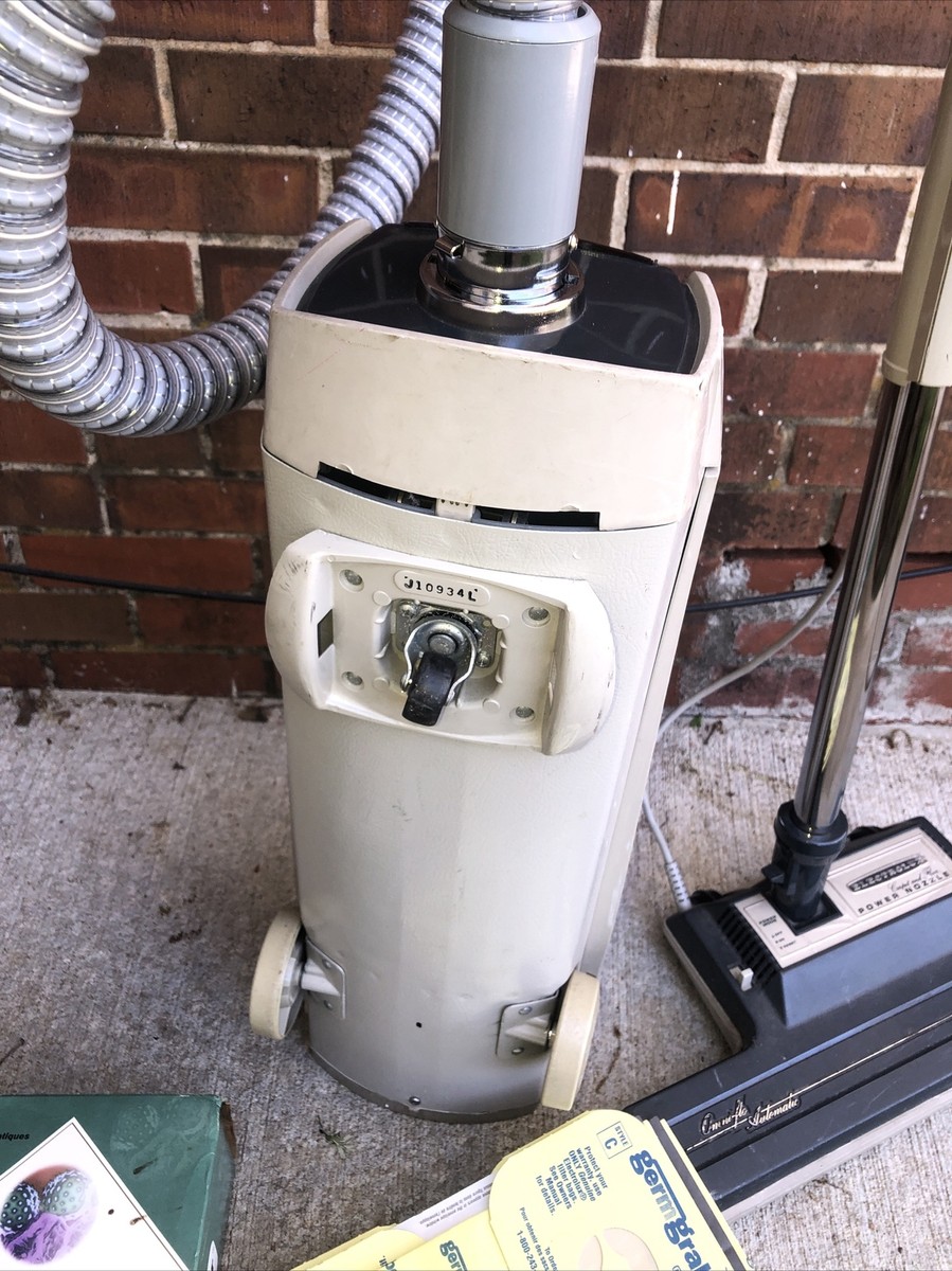 Vtg Electrolux Automatic Control Vacuum Cleaner 1521 w/ Power