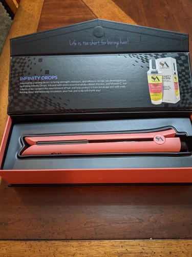 Buy SA- Bionic Pro hair straightener- Gold Collection Ceramic Flat Iron Retail $330 Online at Lowest Price in Bahrain. 185517201420 Buy SA- Bionic Pro hair straightener- Gold Collection Ceramic Flat Iron Retail $330 Online at Lowest Price in Bahrain. 185517201420