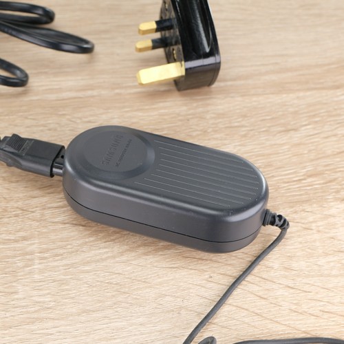 Cargador de batería adaptador de corriente alterna Samsung AA-E8 para videocámaras probado y funcionando - Imagen 4 de 5