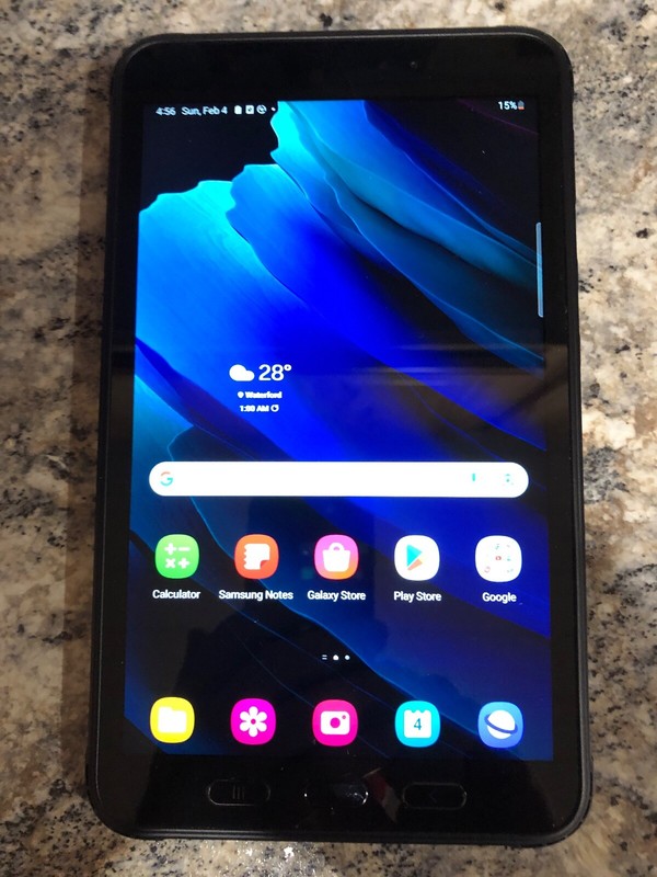 Galaxy Tab Active3 8.0 tablet and extra battery