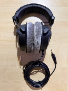 beyerdynamic DT 770 PRO Kopfhörer 80 Ohm